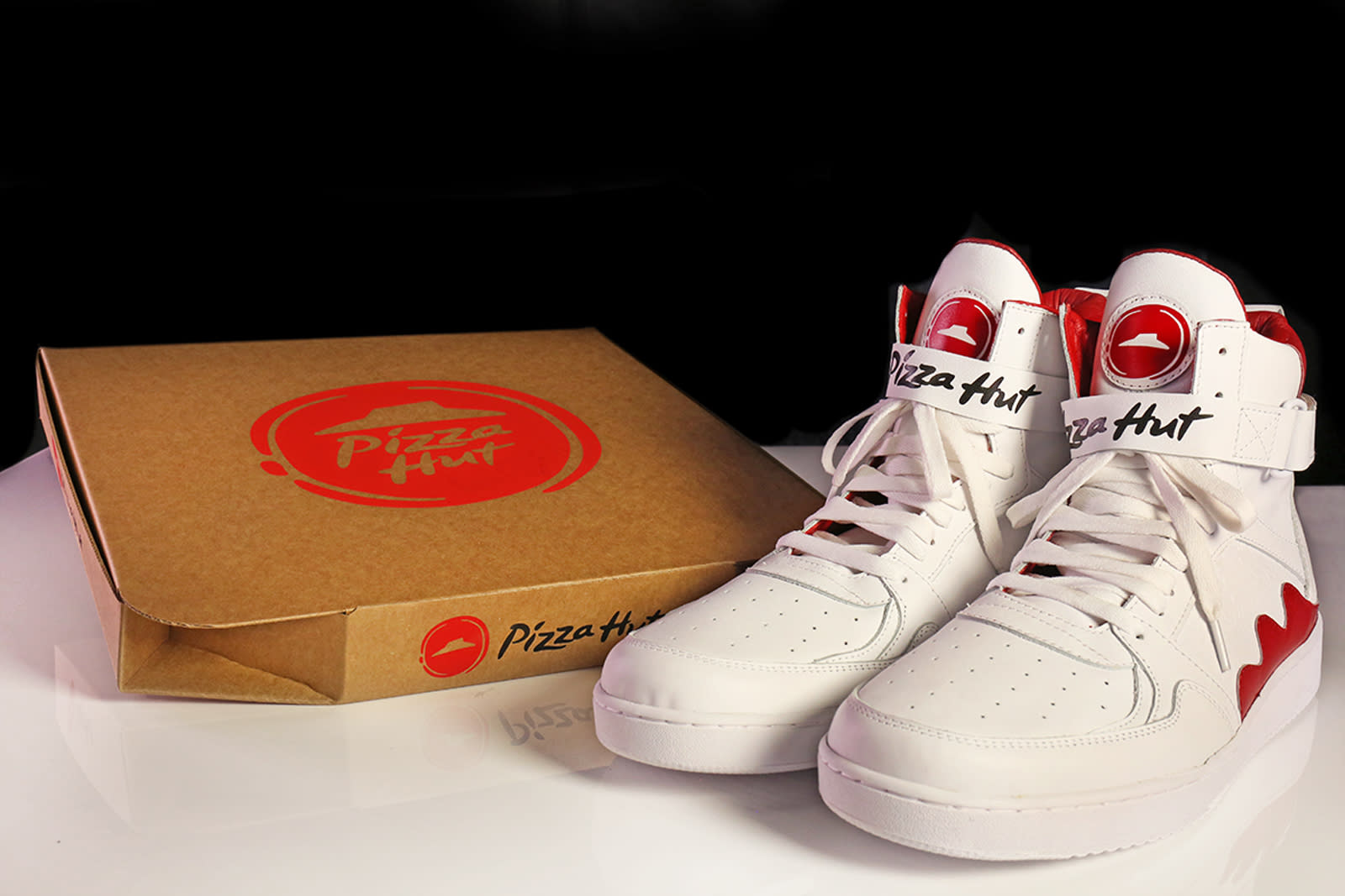 reebok pizza sneaker