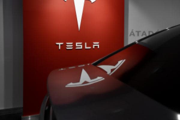 Tesla finally gets a better performance than a long-term Bull Wedbush, with a higher price target