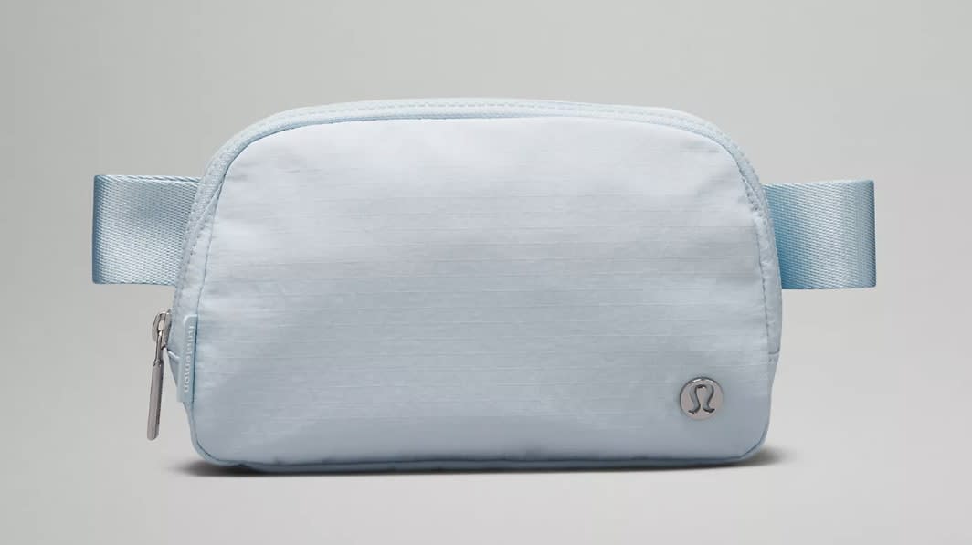 Lululemon Everywhere Belt Bag: The Perfect Gift for Her - InsideHook