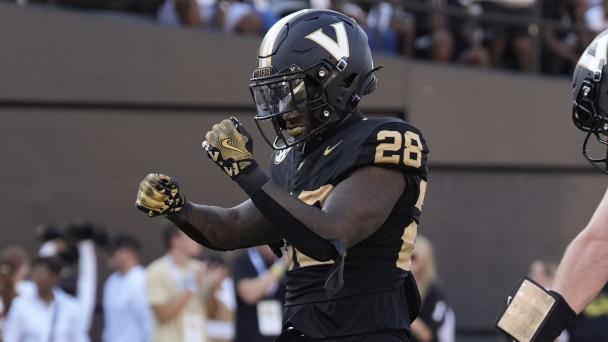 Vanderbilt takes down No. 1 Alabama for first win over top-5 team