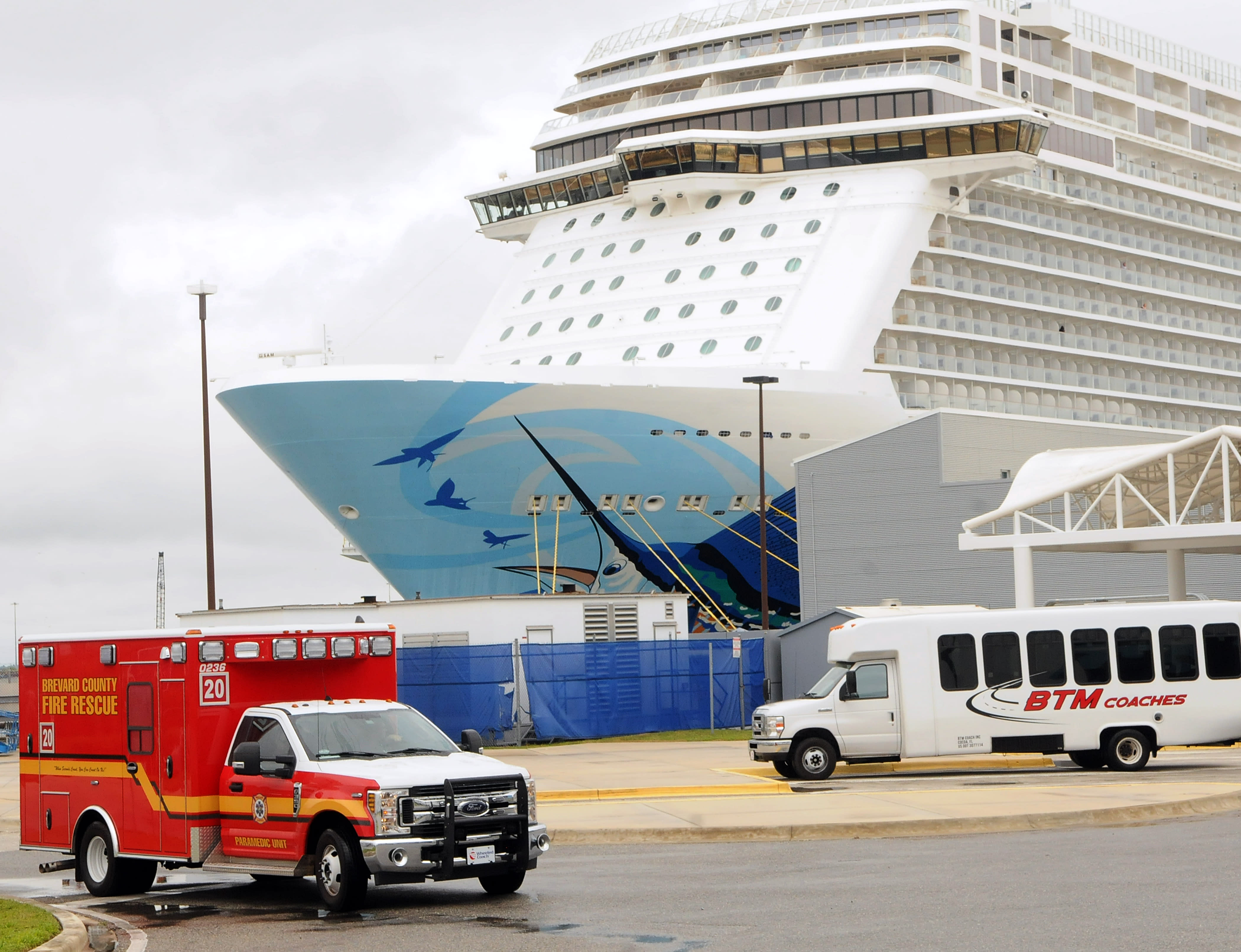 wind storm on cruise ship