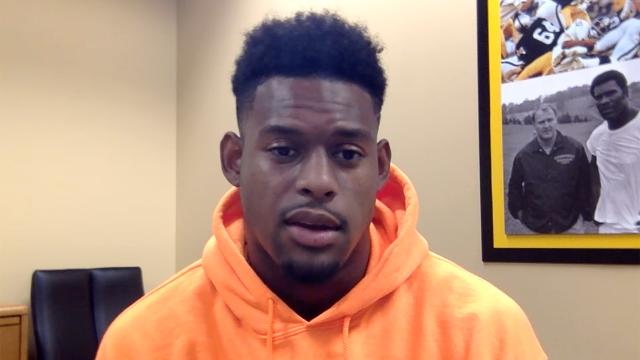 JuJu Smith-Schuster ‘not nervous at all’ about Mason Rudolph leading Steelers