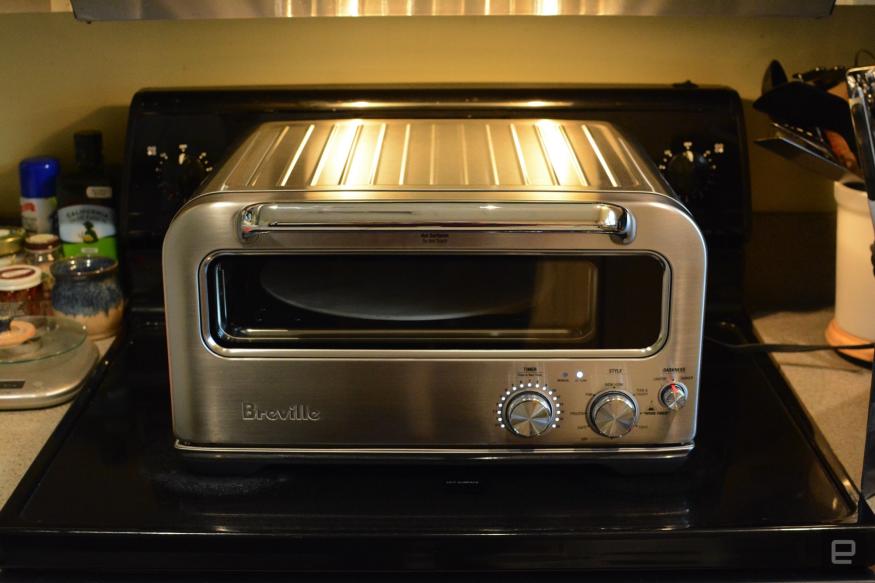 Breville Smart Oven Pizzaiolo Review: Love at First Slice