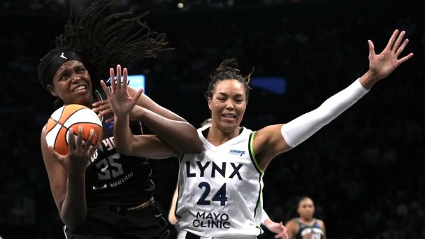 Lynx take tense WNBA finals Game 1 in overtime