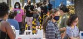 People waiting in line for COVID-19 vaccinations in Los Angeles. (Allen J. Schaben/Los Angeles Times via Getty Images)