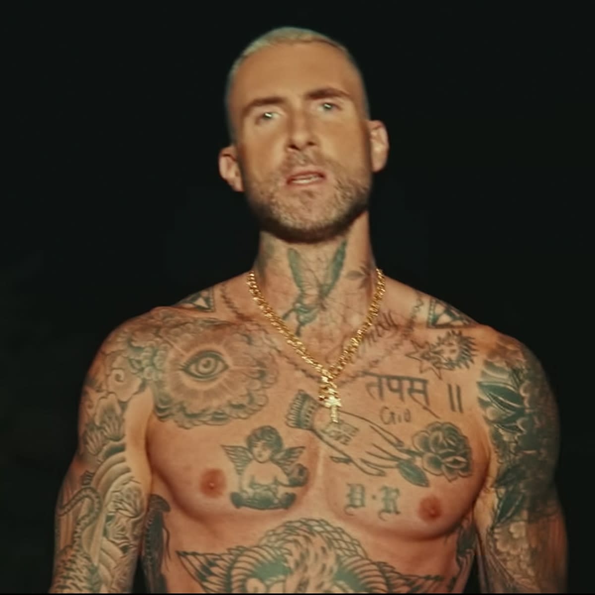 Shirtless Adam Levine Returns With New Music Video After Scandal Prodigitalslr