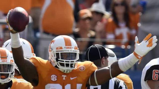Darrin Kirkland has change of heart, will stay at Tennessee