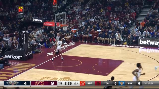 Trey Murphy III with a dunk vs the Cleveland Cavaliers