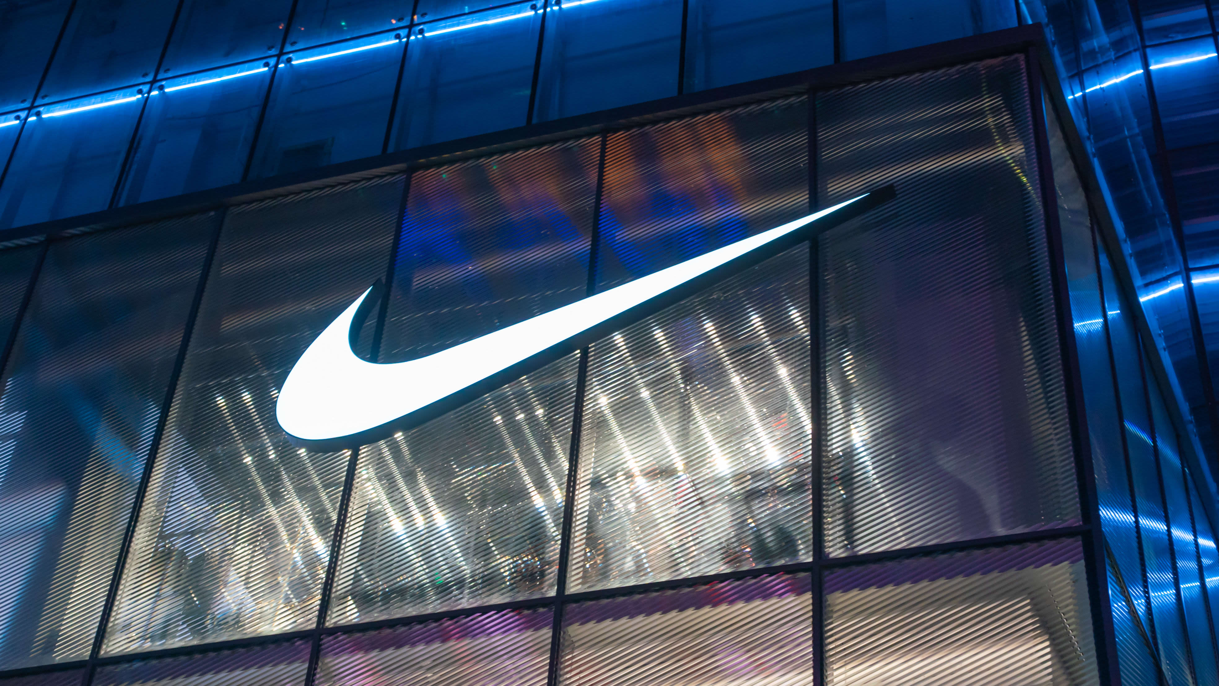 Nike Swoosh Worth a Cool Billion+ to MLB: Report