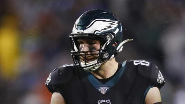 Zach Ertz expected to play through injuries against Seahawks