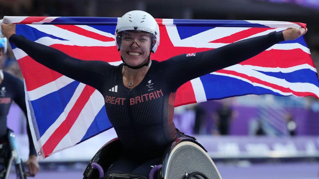 GB's Cockroft wins 800m for ninth Paralympic gold