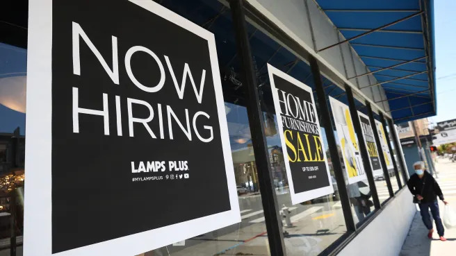 Jobless claims stall in sign of labor market strength