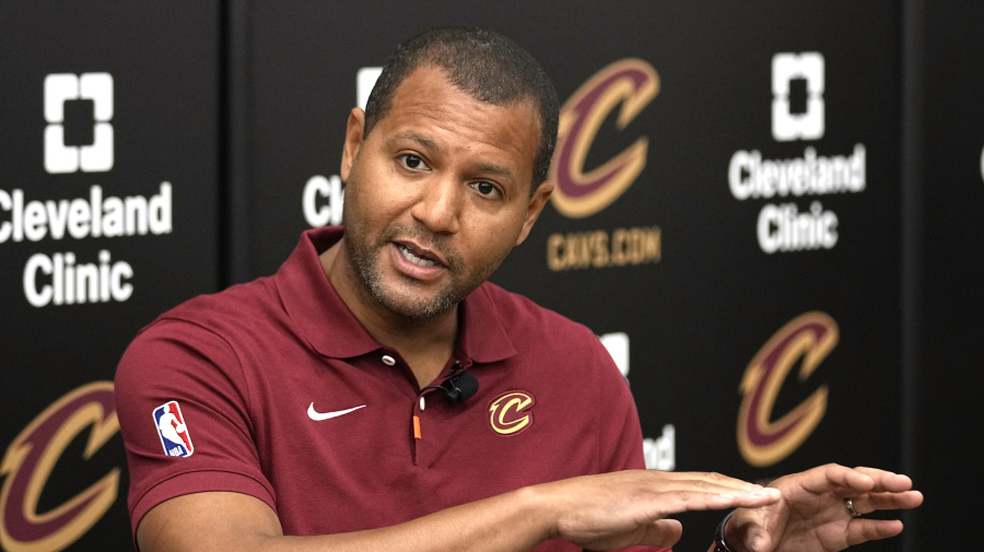 Yahoo Sports - Cleveland Cavaliers general manager Koby Altman said he doesn't expect to make major changes to the roster after firing head coach J.B. Bickerstaff. But that will depend on