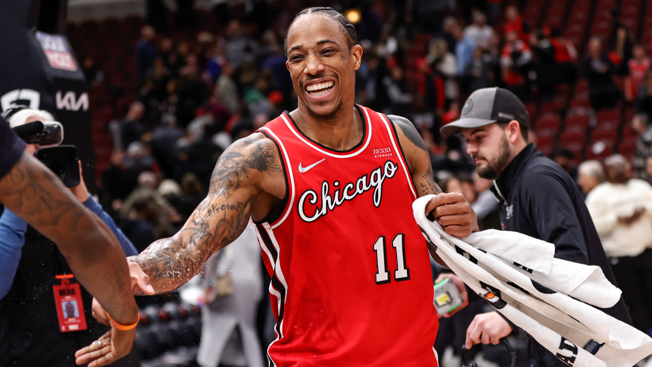 Bulls' DeMar DeRozan honored for community service