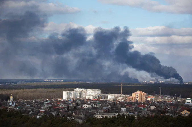 Smoke rising after shelling on the outskirts of the city is pictured from Kyiv, Ukraine February 27, 2022. REUTERS/Mykhailo Markiv