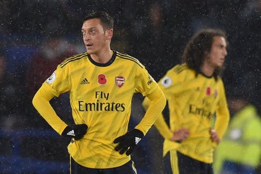 Tony Adams on Mesut Ozil: &#39;He should be the cherry on the cake... but Arsenal haven&#39;t got a cake!&#39;