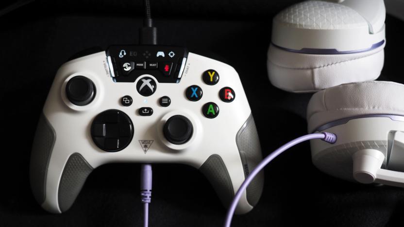 Turtle Beach Recon Controller in white with white headset plugged into it