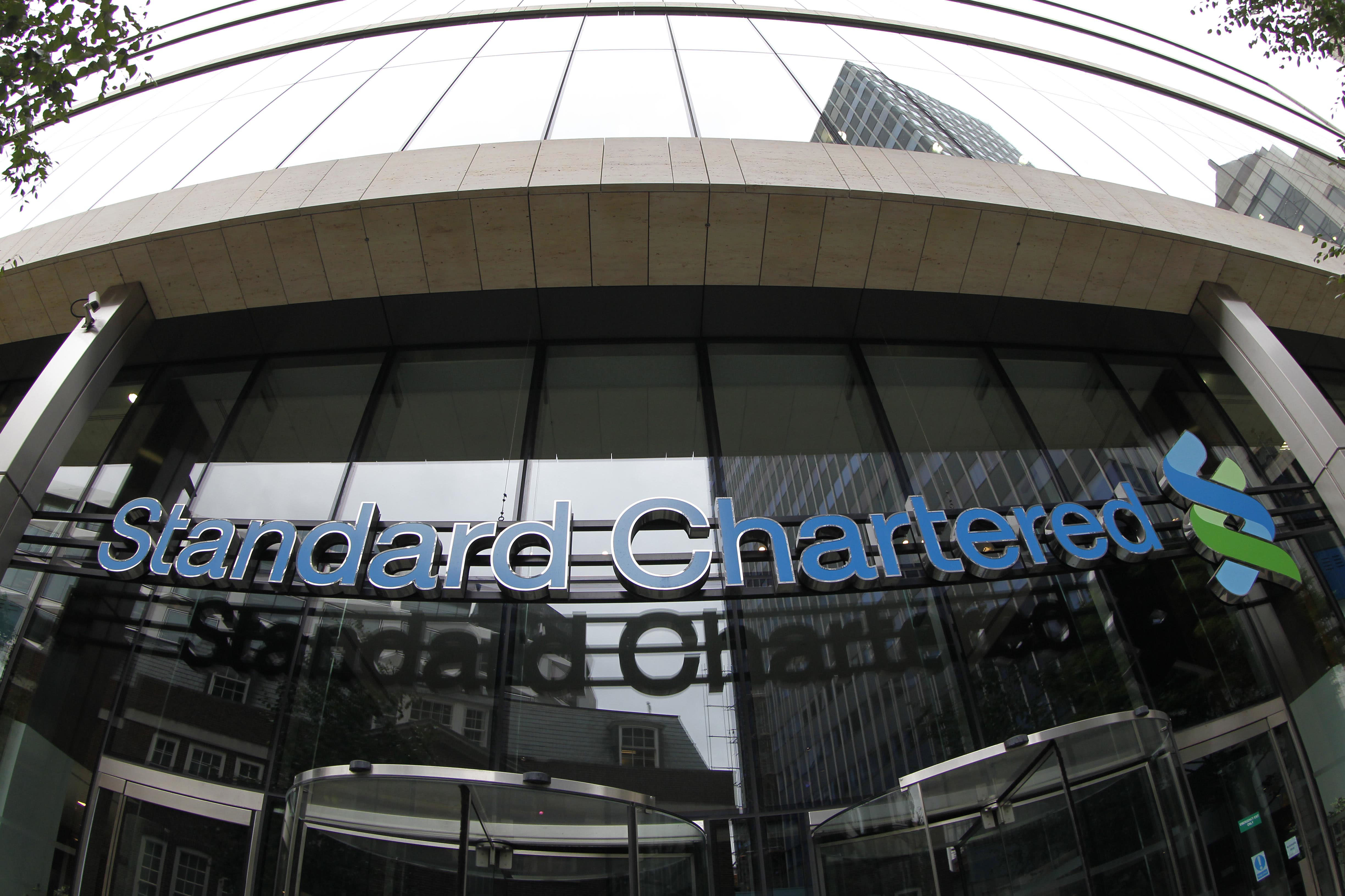 Standard Chartered shares dive after US allegation