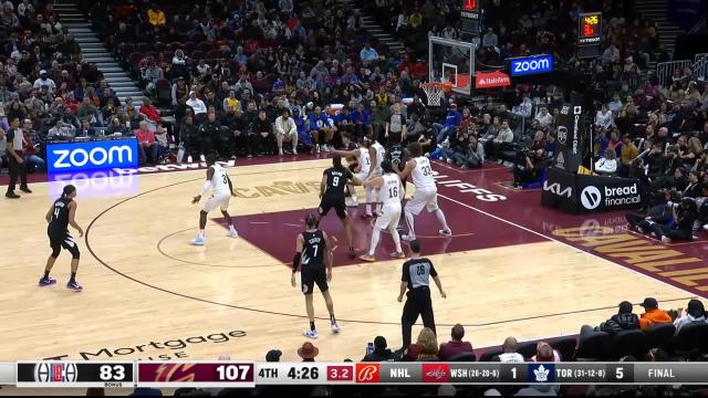 Moses Brown with an alley oop vs the Cleveland Cavaliers