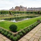 Diana's favourite flowers adorn Kensington Palace garden ahead of statue unveiling