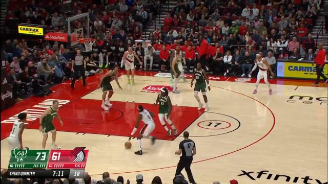 Jerami Grant with a dunk vs the Milwaukee Bucks