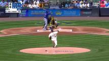 Cody Bellinger's solo home run (8)