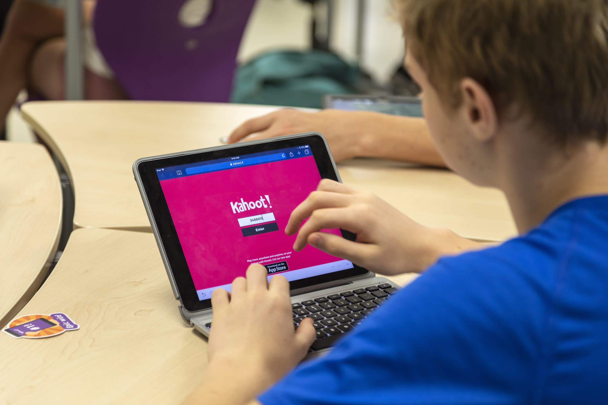 Kahoot launches an online edutainment games streaming service.  Engadget