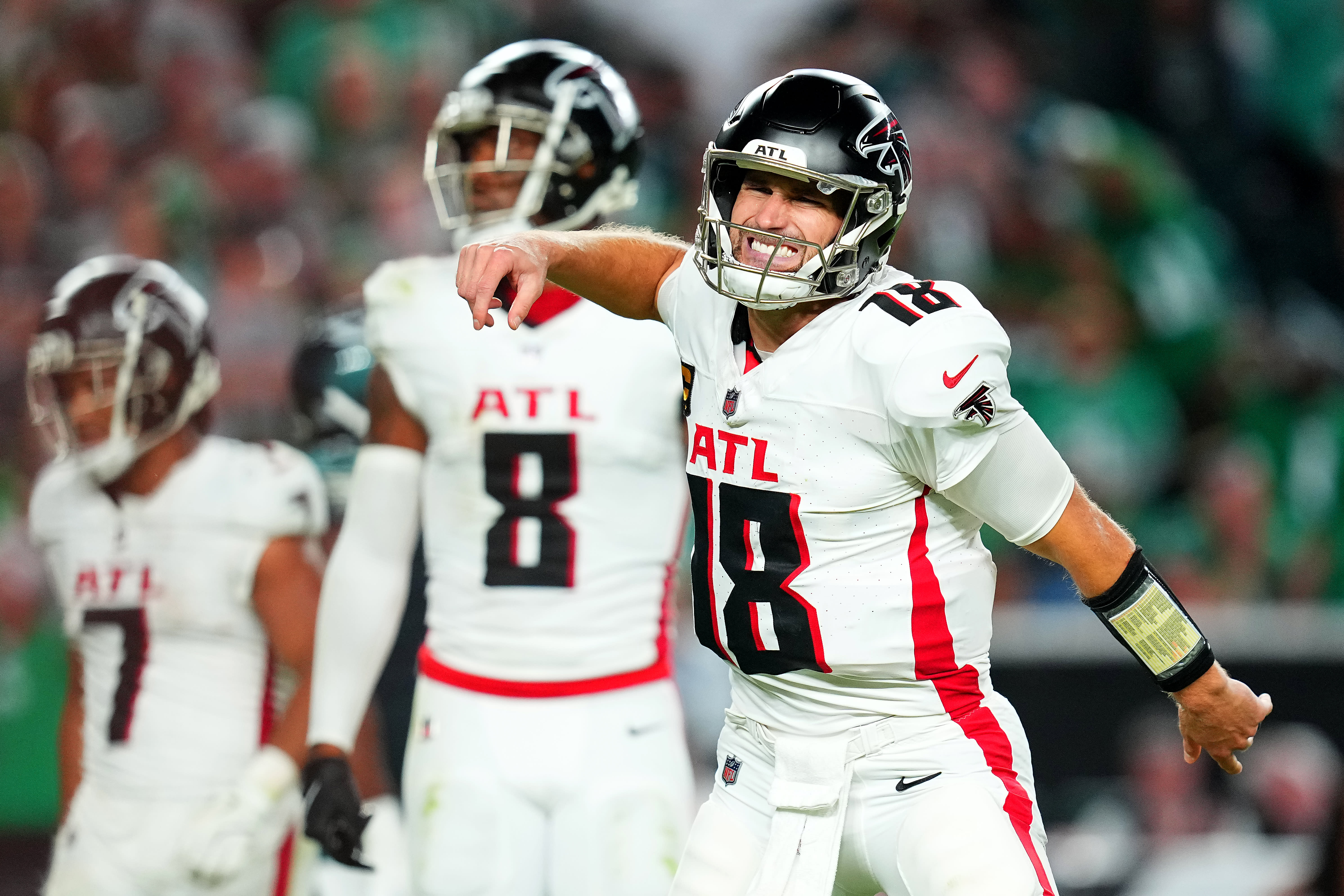 Cousins, Falcons stun Eagles with late TD on 'MNF'