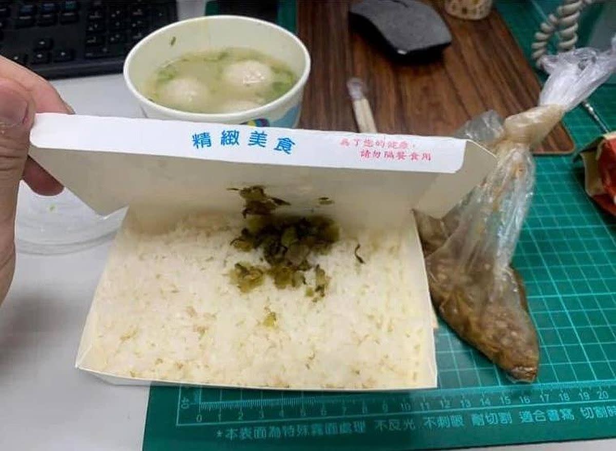 [閒聊] 白飯滷汁便當80元，難怪竹北7字頭..