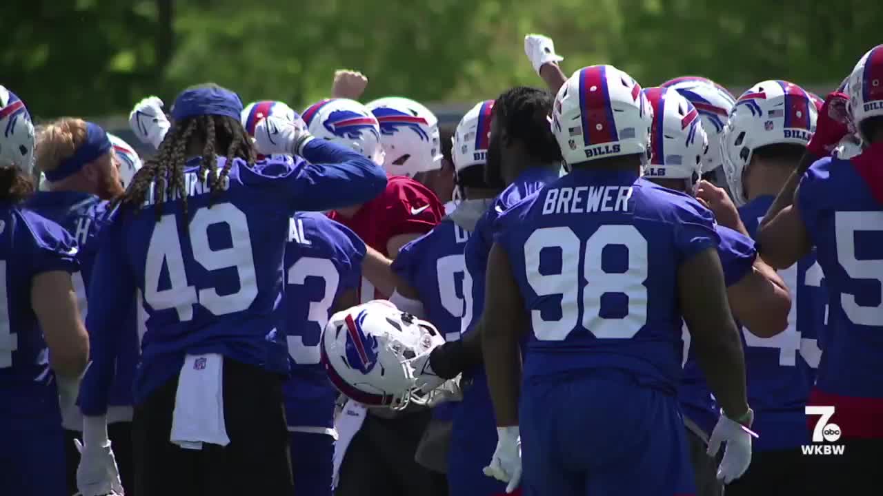 Hall of Fame DE Bruce Smith weighs in on the Bills' 5-2 record