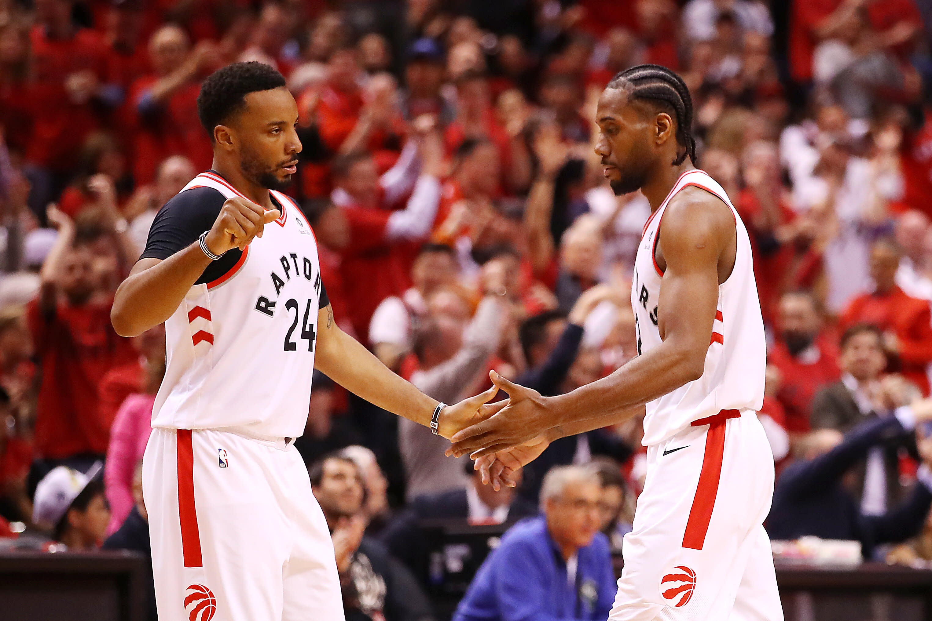 Kawhi Leonard Reveals Why He Snubbed Norman Powell Dap