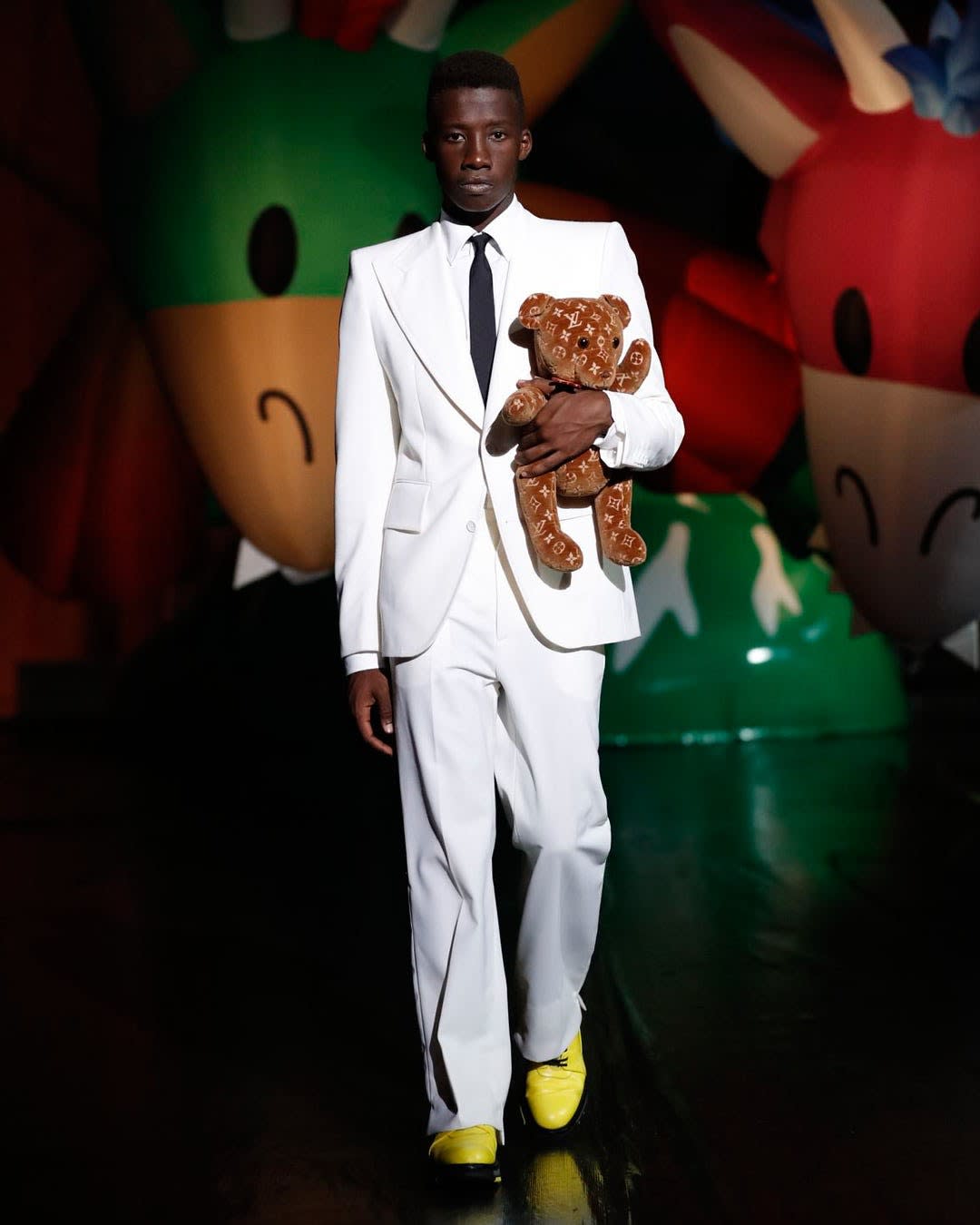 In Louis Vuitton’s Menswear Show, Virgil Abloh Blends Personal Histories With a Heritage Brand