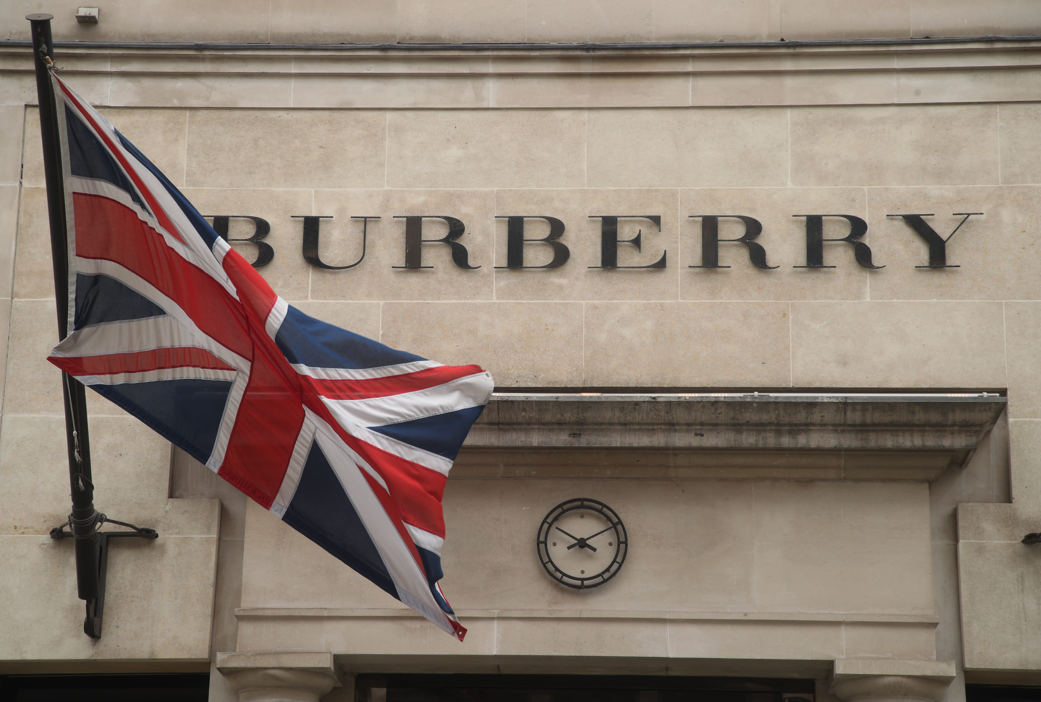 burberry stores worldwide