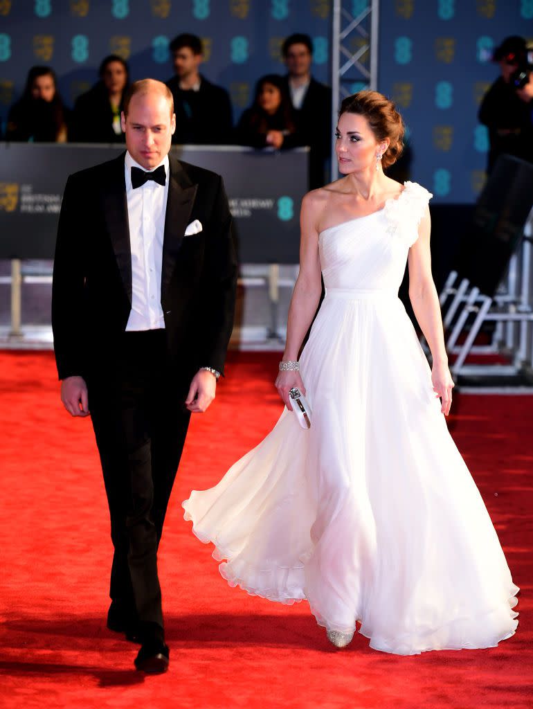 kate middleton white alexander mcqueen dress