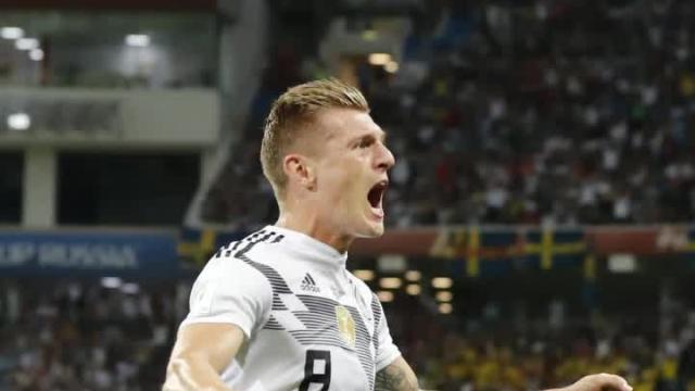 Toni Kroos' stoppage-time wonder strike rescues World Cup hopes for Germany