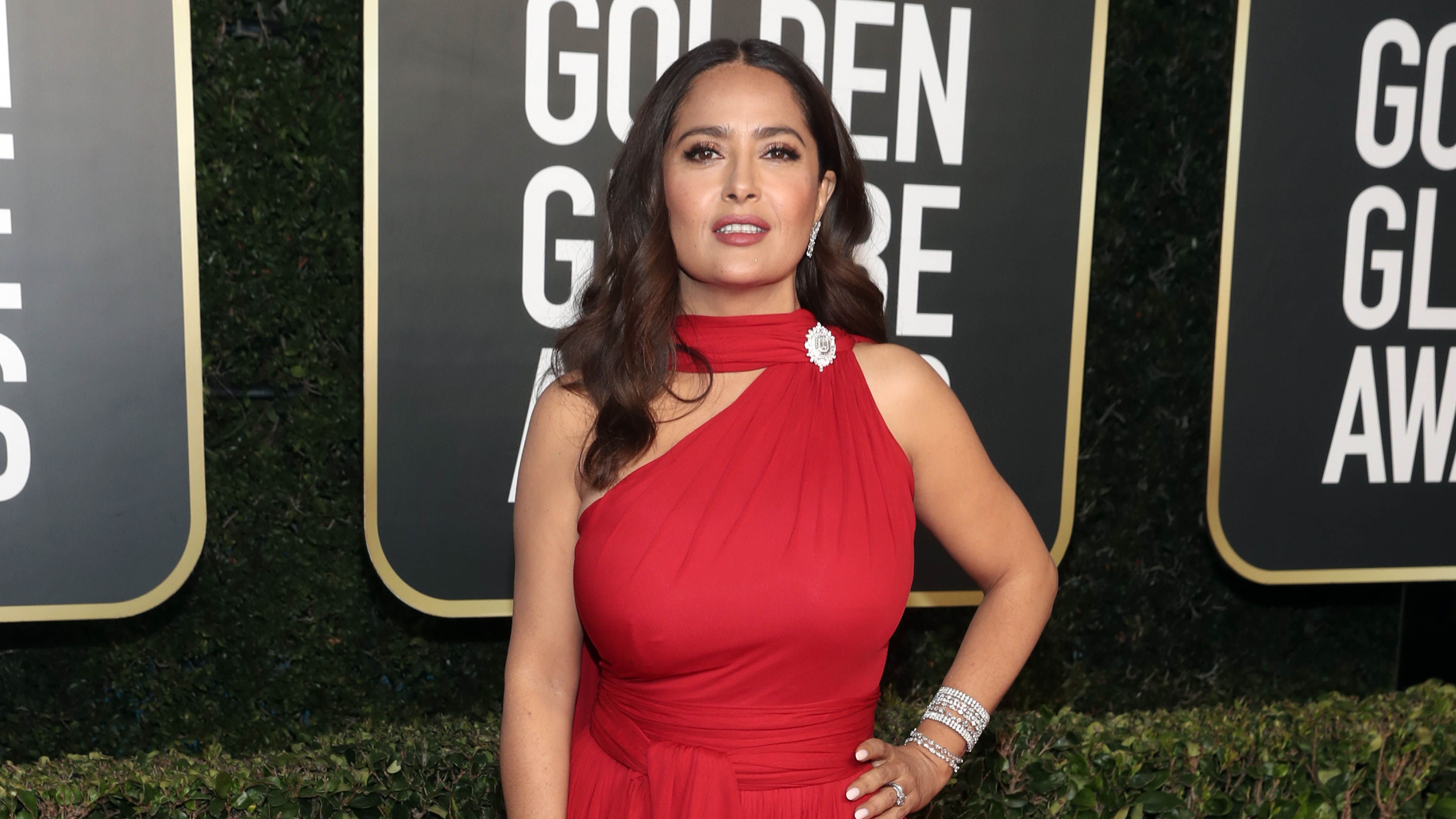 Salma Hayek Takes a Dip in a Frilly Patterned swimsuit - Yahoo Sports