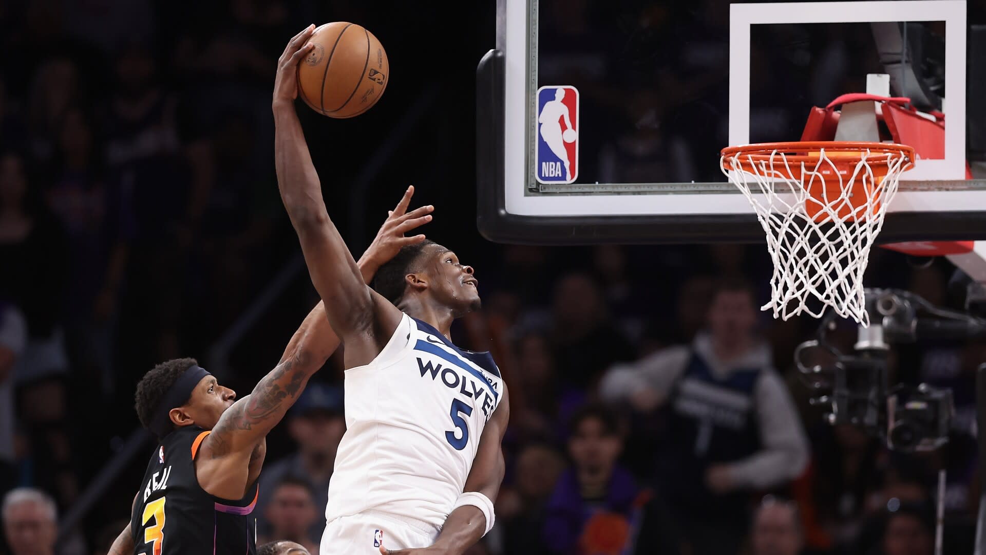 Behind 40 points from Anthony Edwards, Timberwolves sweep Suns out of playoffs with 122-116 win