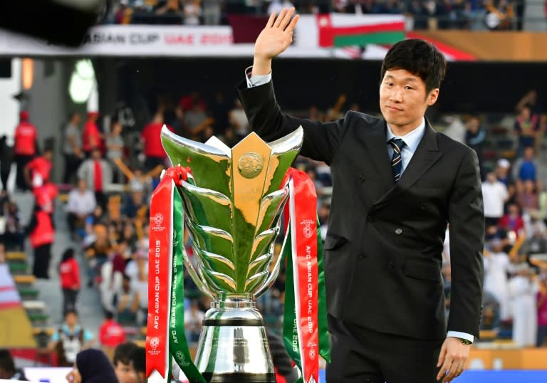 Култовият герой на Манчестър Юнайтед Парк получава работа във водещ корейски клуб