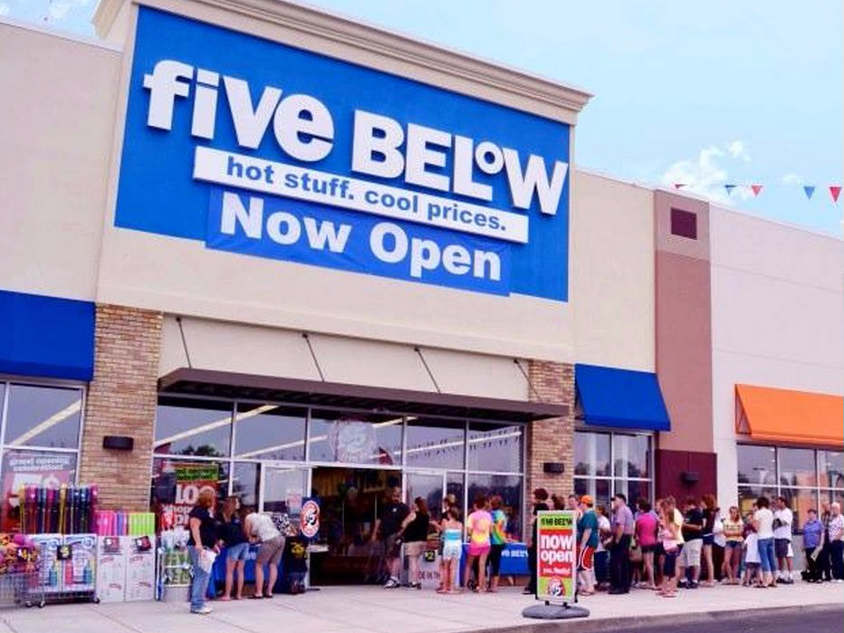 Walmart shoppers rush to stores to find bargains under $5 as chain