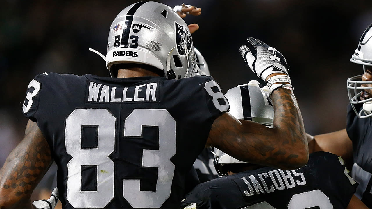 Raiders set multiple franchise records in season finale win vs. Broncos