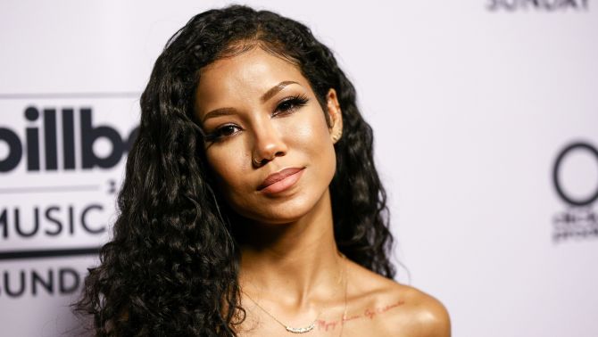 We Spent the Morning with Jhené Aiko, Her Tarot Cards, and Her