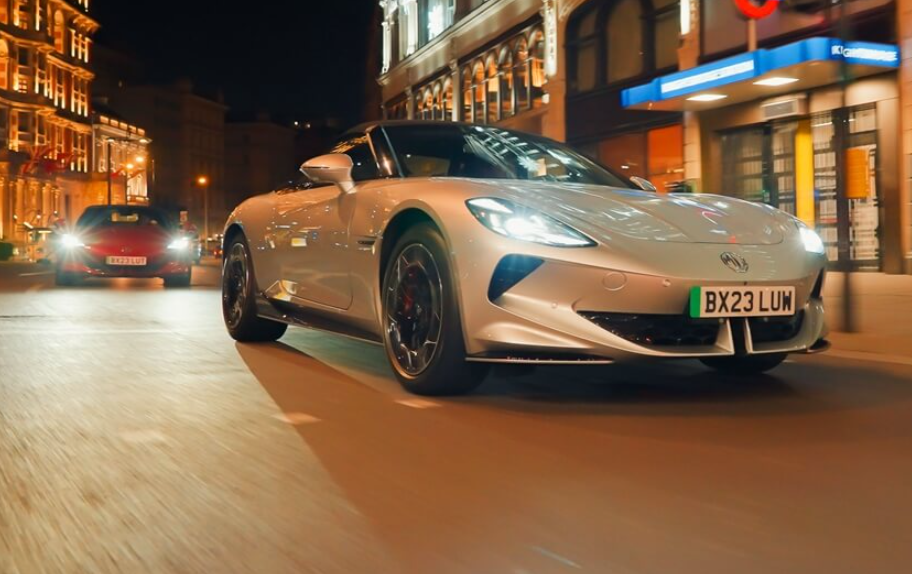 準備振奮人心！MG Cyberster電動跑車在英國開始接受訂購