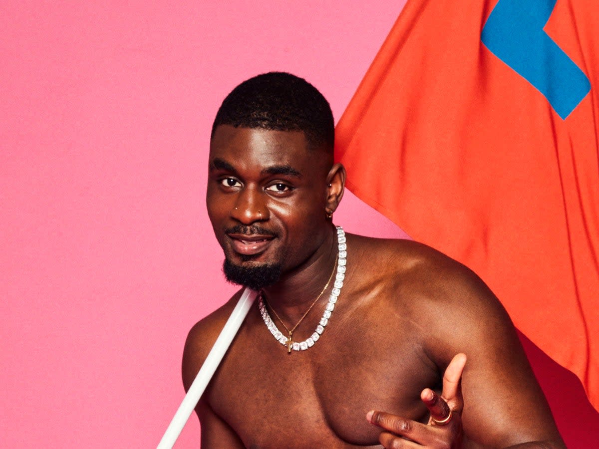 Dami Hope Who is the Love Island 2022 contestant on ITV2 series and
