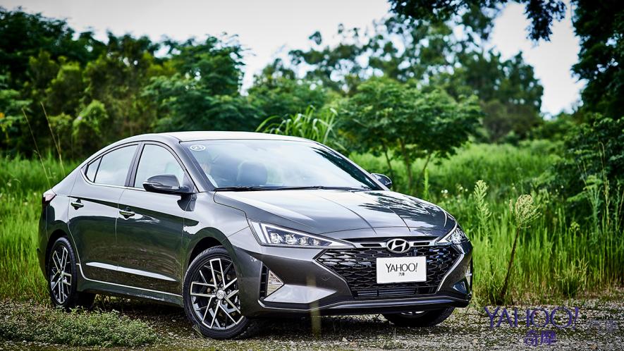 韓版紳裝下的跆拳高段踢！2019 Hyundai小改款Elantra Sport城郊試駕 - 15