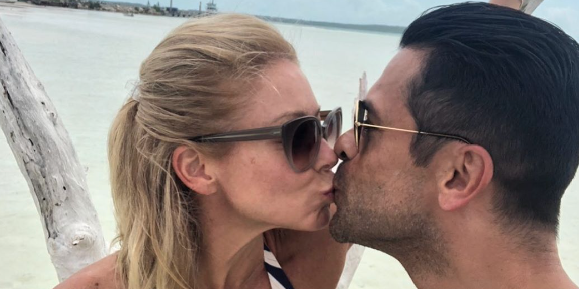 1151px x 574px - Kelly Ripa Confirms Mark Consuelos' Bulge in Pic Is, Um, Because He Has a Big  Penis