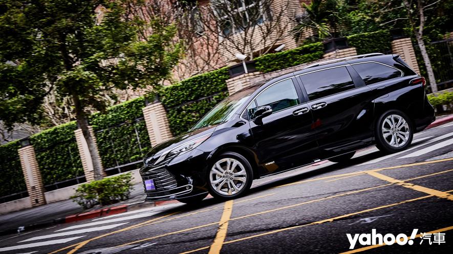 美製大和子彈列車報到！2021大改款Toyota Sienna 鉑金版試駕！ - 25