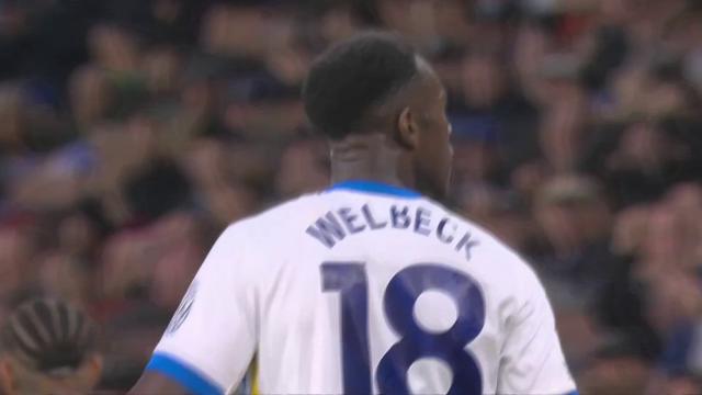 Welbeck heads Brighton 3-2 in front of Tottenham