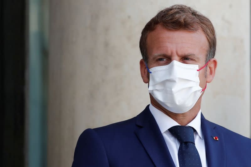 Macron nói Pháp và Anh sẽ đề xuất một khu vực an toàn ở Kabul