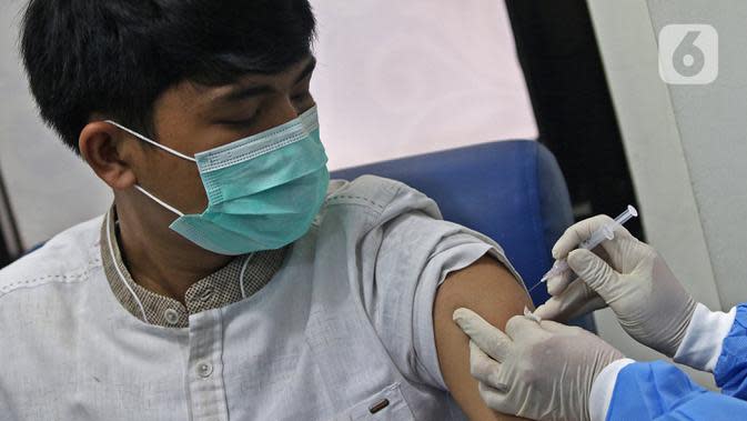 Efek Samping Vaksin COVID-19 Bukan dari Virus yang Dimatikan