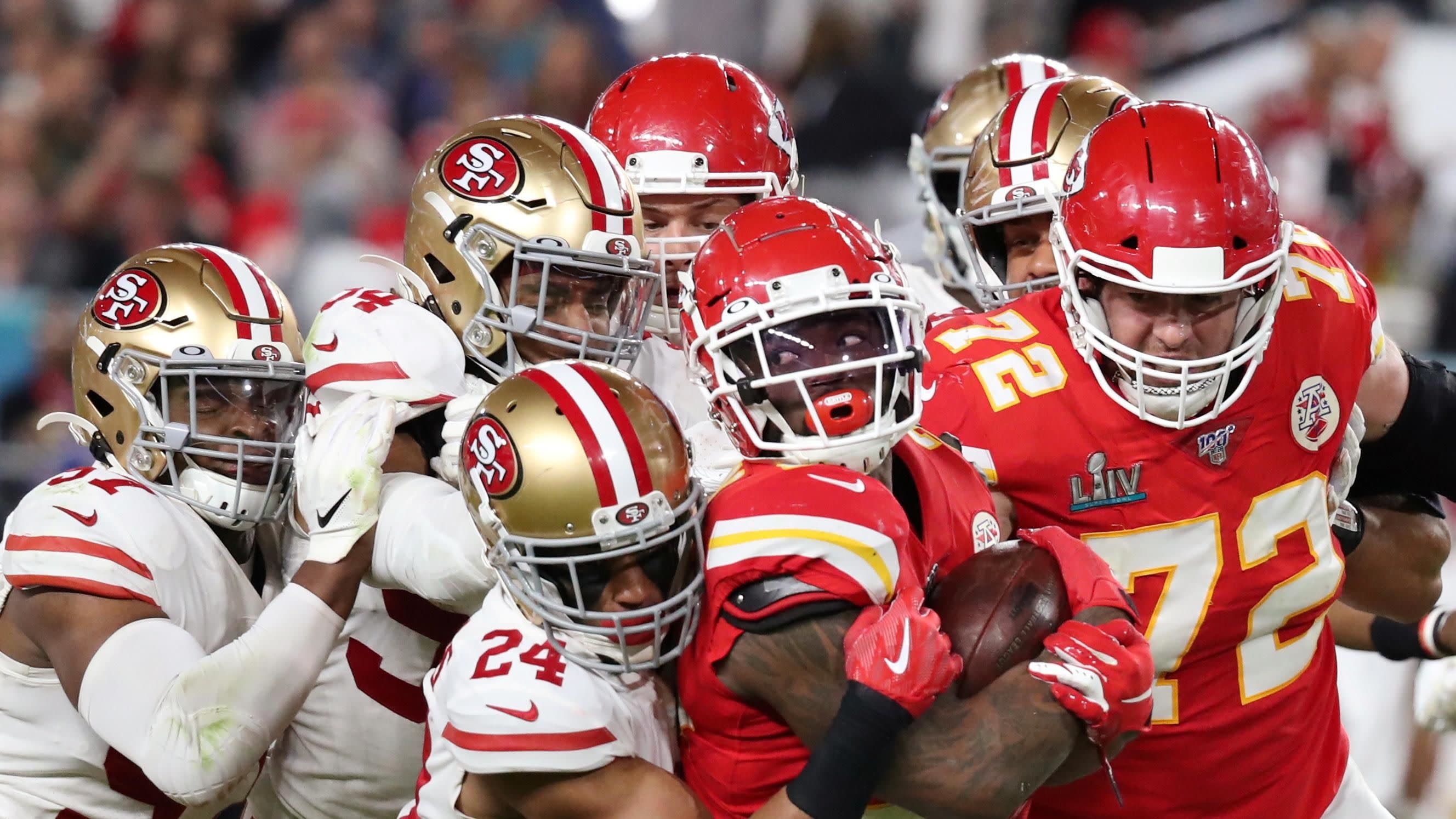 Could Chiefs join NFL crowd and create alternate helmet?